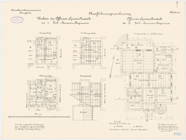Grundrisszeichnung des ehemaligen Bundeskanzleramts in der Bundesrepublik Deutschland, mit detaillierten Layouts und Text.