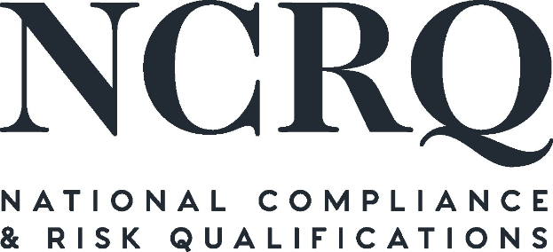 Weißer Hintergrund mit zentralem fetten schwarzen Text "National Compliance & Risk Qualifications" in einer modernen Schriftart, umgeben von einem dünnen schwarzen Rand.