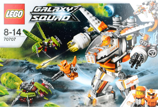 Ein Roboter wird von animierten Personen bedient, mit k├╝nstlichen V├Âgeln, Planeten, Boden und Sternen am Himmel sowie einem Watermark und Text.